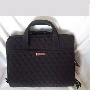 Vera Bradley black quilted hanging traveling bag